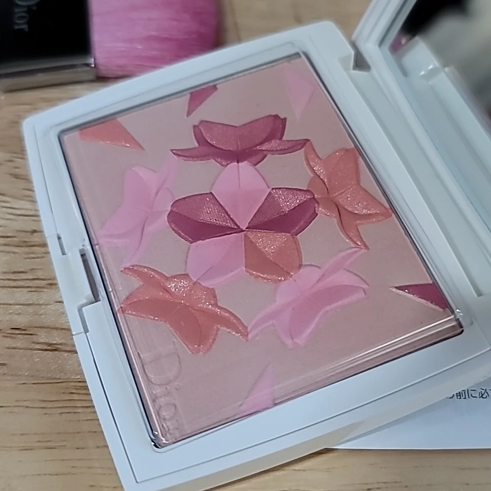Dior Diorsnow Blush n' Bloom 002 Spring coral Japan exclusive